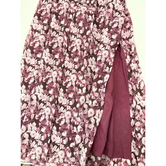 Lulu's burgundy floral pleated maxi dress - size small - Picture 3 of 9